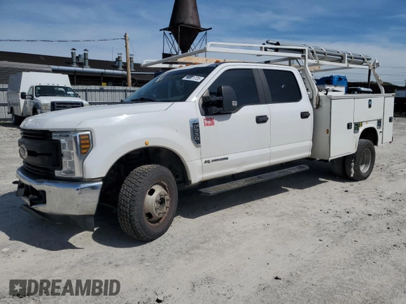 2019 Ford F-350 XL with VIN 1FD8W3DT4KEG49566, listed as a Copart auction lot 52201725 with 207,260 mi miles and Clean Title. Bid and sale history available at DreamBid. Image 1.