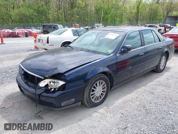 2004 Cadillac DeVille DHS z VIN 1G6KE54Y64U110060, wystawiony jako IAAI lot #42133610 z przebiegiem 68 677 mil mil oraz . Historia ofert i sprzedaży dostępna na DreamBid. Obrazek 2.