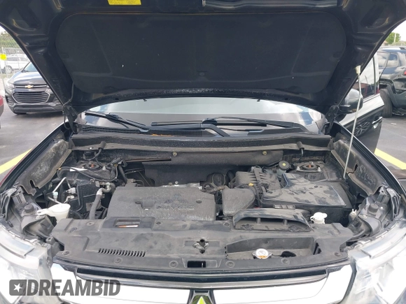 2017 Mitsubishi Outlander ES z VIN JA4AZ2A3XHZ052168, wystawiony jako IAAI lot #42194062 z przebiegiem 209 195 mil mil oraz . Historia ofert i sprzedaży dostępna na DreamBid. Obrazek 10.