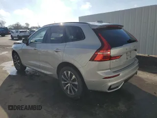 2025 Volvo XC60 Plus with VIN YV4M12RC8S1091634, listed as a Copart auction lot 43438645 with 2,589 mi miles and Clean Title. Bid and sale history available at carsss.com. Image 2.