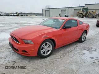2013 Ford Mustang V6 with VIN 1ZVBP8AM6D5216235, listed as a Copart auction lot 45589255 with 81,408 mi miles and Salvage Title. Bid and sale history available at carsss.com. Image 1.