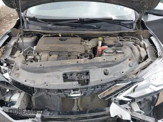 2018 Nissan Sentra S with VIN 3N1AB7AP7JY203304, listed as a IAAI auction lot 41933570 with 70,371 mi miles. Bid and sale history available at carsss.com. Image 10.