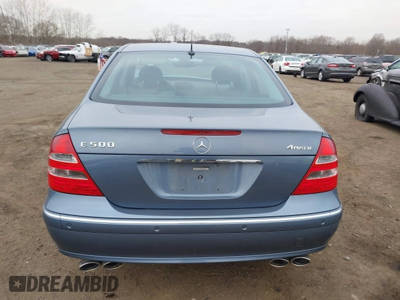 2005 Mercedes-Benz E 500 z VIN WDBUF70J25A731269, wystawiony jako IAAI lot #41759930 z przebiegiem 106 132 mil mil oraz . Historia ofert i sprzedaży dostępna na DreamBid. Obrazek 16.