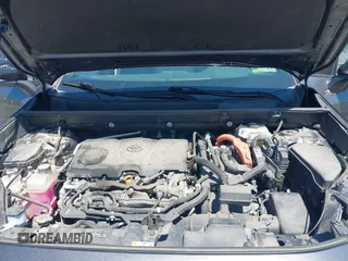 2021 Toyota RAV4 Hybrid XSE z VIN 4T3E6RFV4MU058397, wystawiony jako IAAI lot #42060980 z przebiegiem 236 612 mil mil oraz . Historia ofert i sprzedaży dostępna na DreamBid. Obrazek 10.