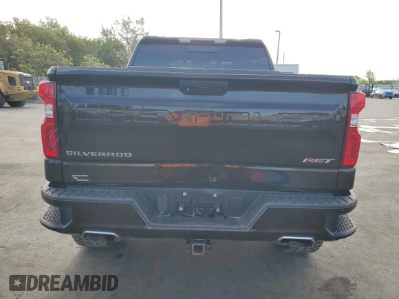 2019 Chevrolet Silverado 1500 RST with VIN 1GCUYEED9KZ101927, listed as a Copart auction lot 55490225 with 153,274 mi miles and Clean Title. Bid and sale history available at DreamBid. Image 6.
