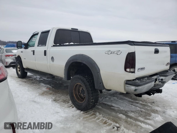 2006 Ford F-350 XL with VIN 1FTWW31P36EA45337, listed as a Copart auction lot 44967645 with 208,916 mi miles and Clean Title. Bid and sale history available at DreamBid. Image 2.