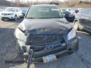 2011 Toyota RAV4 with VIN JTMBK4DV2B5101840, listed as a Copart auction lot 43525535 with 155,899 mi miles and Salvage Title. Bid and sale history available at carsss.com. Image 5.