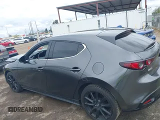 2020 Mazda Mazda3 Hatchback Premium Package with VIN JM1BPANM4L1164257, listed as a IAAI auction lot 41905435 with 1 mi miles. Bid and sale history available at carsss.com. Image 15.