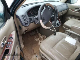 2003 Kia Sedona LX with VIN KNDUP131036440504, listed as a Copart auction lot 45048015 with 75,507 mi miles and Salvage Title. Bid and sale history available at carsss.com. Image 8.