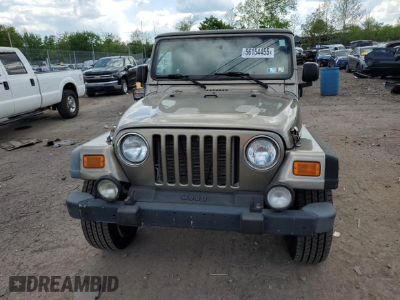 2004 Jeep Wrangler Sahara with VIN 1J4FA59SX4P791038, listed as a Copart auction lot 56154455 with 193,693 mi miles and Salvage title. Bid and sale history available at DreamBid. Image 5.