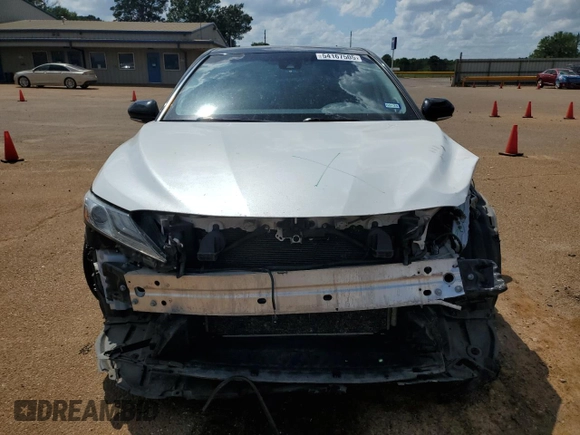 2019 Toyota Camry XSE with VIN 4T1B61HK4KU266535, listed as a Copart auction lot 54167505 with 96,711 mi miles and Clean Title. Bid and sale history available at carsss.com. Image 5.