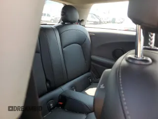 2016 MINI Hardtop с VIN WMWXP5C52G2D15783, выставлен на аукционе Copart как лот 60266515 с пробегом 67 896 миль миль и Чистый • Clean title. История ставок и продаж доступна на DreamBid. Изображение 10.