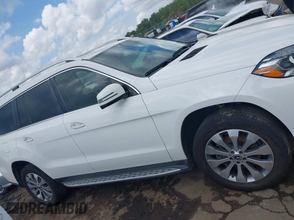 2017 Mercedes-Benz GLS 450 z VIN 4JGDF6EE8HA946436, wystawiony jako IAAI lot #41953284 z przebiegiem 82 528 mil mil oraz . Historia ofert i sprzedaży dostępna na DreamBid. Obrazek 13.
