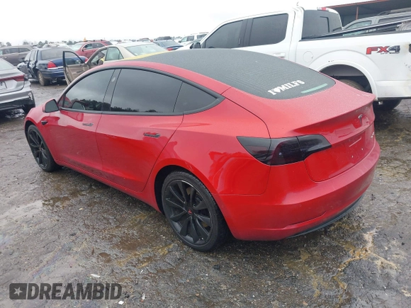 2018 Tesla Model 3 Long Range Battery z VIN 5YJ3E1EB7JF135199, wystawiony jako IAAI lot #41580853 z przebiegiem 131 774 mil mil oraz . Historia ofert i sprzedaży dostępna na DreamBid. Obrazek 3.
