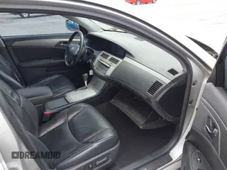 2008 Toyota Avalon XL with VIN 4T1BK36B78U271585, listed as a IAAI auction lot 42088439 with 360,080 mi miles and . Bid and sale history available at carsss.com. Image 5.