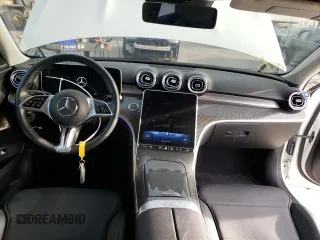 2022 Mercedes-Benz C 300 z VIN W1KAF4GB8NR016943, wystawiony jako Copart lot #36176613 z przebiegiem 21 591 mil mil oraz . Historia ofert i sprzedaży dostępna na DreamBid. Obrazek 8.