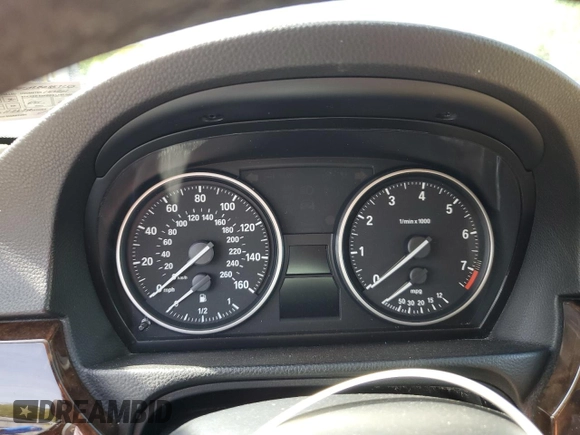 2011 BMW 3 Series 328i xDrive with VIN WBAPK5C56BA657263, listed as a Copart auction lot 55176965 with Not Provided miles and Salvage Title. Bid and sale history available at DreamBid. Image 9.