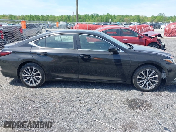 2019 Lexus ES 350 with VIN 58ABZ1B12KU038078, listed as a IAAI auction lot 42143836 with 50,741 mi miles and . Bid and sale history available at DreamBid. Image 13.