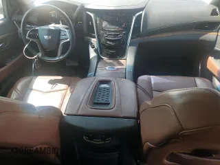 2015 Cadillac Escalade Luxury z VIN 1GYS3MKJ7FR554681, wystawiony jako Copart lot #49919445 z przebiegiem 152 770 mil mil oraz Czysty tytuł • Clean title. Historia ofert i sprzedaży dostępna na DreamBid. Obrazek 8.
