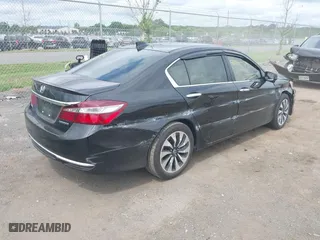 2017 Honda Accord Hybrid with VIN JHMCR6F33HC010926, listed as a IAAI auction lot 40061747 with 184,770 mi miles. Bid and sale history available at carsss.com. Image 4.