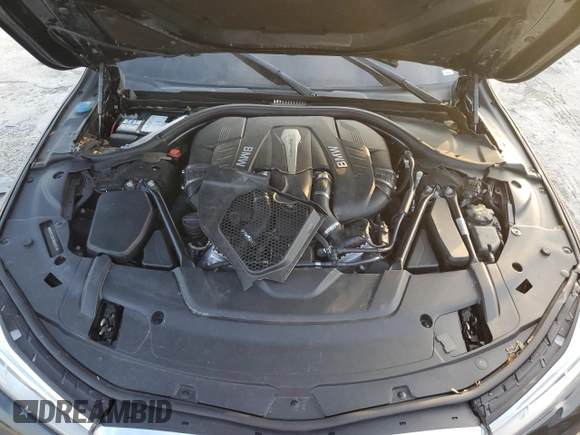 2018 BMW 7 Series 750i with VIN WBA7F0C5XJGM22674, listed as a Copart auction lot 74833524 with 0 mi miles and Salvage Title. Bid and sale history available at carsss.com. Image 11.