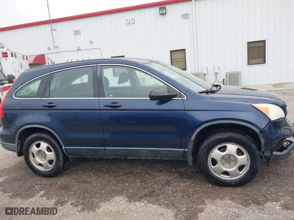 2008 Honda CR-V LX with VIN JHLRE38388C004786, listed as a IAAI auction lot 41664654 with 163,141 mi miles. Bid and sale history available at carsss.com. Image 13.