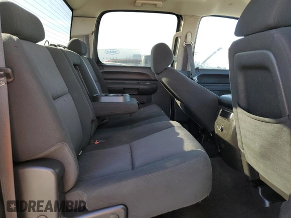 2011 Chevrolet Silverado 1500 LT with VIN 3GCPCSE00BG401721, listed as a Copart auction lot 49894175 with 160,738 mi miles and Clean Title. Bid and sale history available at DreamBid. Image 10.