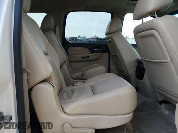2013 GMC Yukon XL Denali with VIN 1GKS2MEF7DR184916, listed as a Copart auction lot 52392445 with 83,072 mi miles and Salvage Title. Bid and sale history available at DreamBid. Image 11.