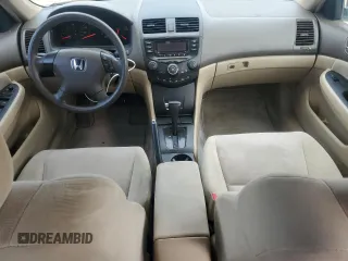 2003 Honda Accord LX с VIN 1HGCM56393A131007, выставлен на аукционе Copart как лот 43392735 с пробегом 254 523 миль миль и Списание • Salvage title. История ставок и продаж доступна на DreamBid. Изображение 8.