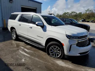2023 Chevrolet Suburban LT with VIN 1GNSCCKDXPR376204, listed as a Copart auction lot 85053734 with 48,444 mi miles and Clean Title. Bid and sale history available at DreamBid. Image 4.