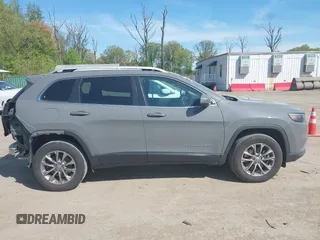2020 Jeep Cherokee Altitude with VIN 1C4PJMLXXLD505262, listed as a IAAI auction lot 42075051 with 68,743 mi miles and . Bid and sale history available at DreamBid. Image 13.