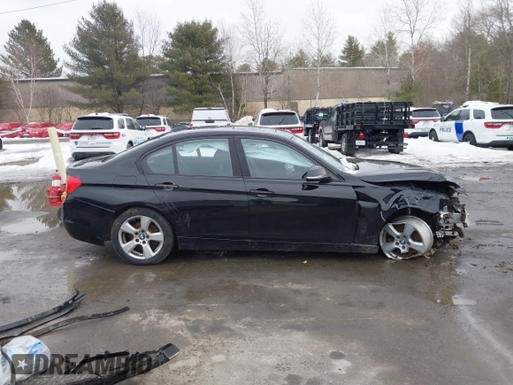2014 BMW 3 Series 328i xDrive with VIN WBA3B5C55EP539916, listed as a IAAI auction lot 41636682 with 110,262 mi miles. Bid and sale history available at carsss.com. Image 13.