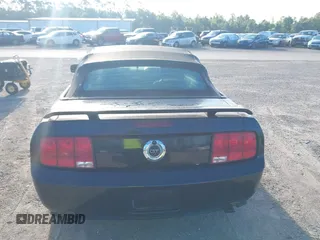 2006 Ford Mustang GT Deluxe with VIN 1ZVFT85H365115375, listed as a IAAI auction lot 42744169 with 328,050 mi miles and . Bid and sale history available at DreamBid. Image 16.