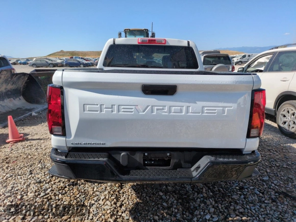 2023 Chevrolet Colorado 2WD Work Truck z VIN 1GCGSBEC7P1174630, wystawiony jako Copart lot #61053045 z przebiegiem 14 843 mil mil oraz Czysty tytuł • Clean title. Historia ofert i sprzedaży dostępna na DreamBid. Obrazek 6.