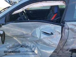 2025 BMW M2 z VIN 3MF23DM03S8F00757, wystawiony jako Copart lot #79146734 z przebiegiem 478 mil mil oraz Szkoda całkowita • Salvage title. Historia ofert i sprzedaży dostępna na DreamBid. Obrazek 7.
