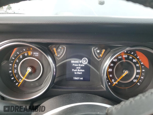 2022 Jeep Wrangler Unlimited High Tide with VIN 1C4HJXDG4NW179888, listed as a Copart auction lot 82601624 with 15,631 mi miles and Salvage Title. Bid and sale history available at DreamBid. Image 9.
