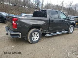 2021 Chevrolet Silverado 1500 LT with VIN 1GCUYDED6MZ135451, listed as a Copart auction lot 52053785 with 103,371 mi miles and Salvage Title. Bid and sale history available at carsss.com. Image 3.