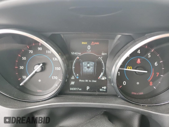 2017 Jaguar F-Pace 35t Premium with VIN SADCJ2BV0HA068470, listed as a Copart auction lot 79122384 with 43,017 mi miles and Salvage title. Bid and sale history available at DreamBid. Image 9.