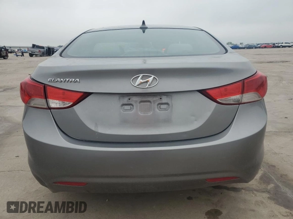 2013 Hyundai Elantra GLS с VIN KMHDH4AE7DU772386, выставлен на аукционе Copart как лот 54368795 с пробегом 150 436 миль миль и Списание • Salvage title. История ставок и продаж доступна на DreamBid. Изображение 6.