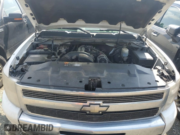 2011 Chevrolet Silverado 1500 LT with VIN 3GCPKSE35BG298230, listed as a Copart auction lot 53154235 with 371,347 mi miles and Salvage Title. Bid and sale history available at DreamBid. Image 11.