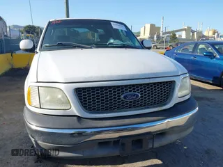 2002 Ford F-150 XL with VIN 1FTRX17292NB12320, listed as a IAAI auction lot 41904506 with 89,191 mi miles. Bid and sale history available at carsss.com. Image 6.