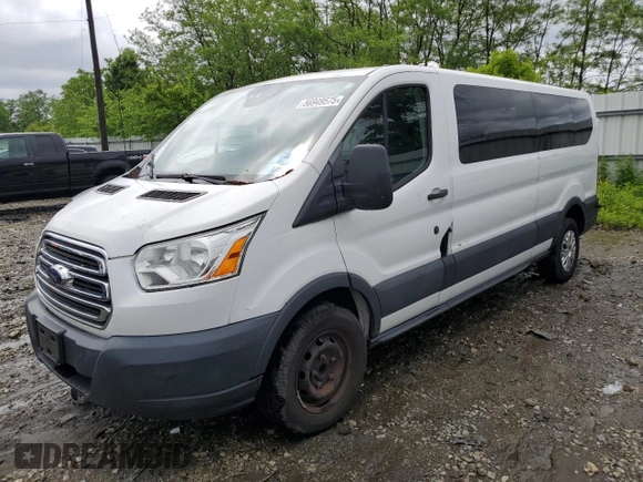 2015 Ford Transit XL z VIN 1FBZX2ZM5FKA97704, wystawiony jako Copart lot #56949575 z przebiegiem 112 522 mil mil oraz Szkoda całkowita • Salvage title. Historia ofert i sprzedaży dostępna na DreamBid. Obrazek 1.