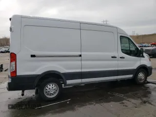 2023 Ford Transit with VIN 1FTYE2CG5PKB19301, listed as a Copart auction lot 50044225 with 38,943 mi miles and Salvage title. Bid and sale history available at DreamBid. Image 3.