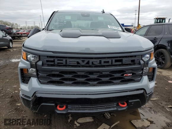 2024 Chevrolet Silverado 1500 Custom Trail Boss with VIN 3GCUDCE86RG154520, listed as a Copart auction lot 52274704 with 5,078 mi miles and Clean Title. Bid and sale history available at carsss.com. Image 5.