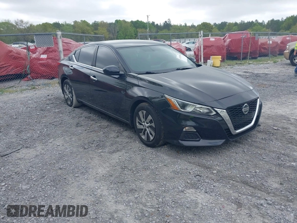 2020 Nissan Altima 2.5 S with VIN 1N4BL4BV5LC147004, listed as a IAAI auction lot 41929534 with 67,157 mi miles. Bid and sale history available at carsss.com. Image 1.