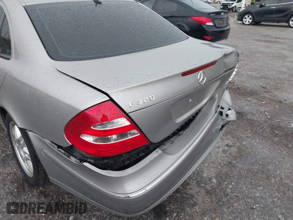 2005 Mercedes-Benz E 320 with VIN WDBUF65JX5A720927, listed as a IAAI auction lot 41752841 with 134,041 mi miles and . Bid and sale history available at DreamBid. Image 12.