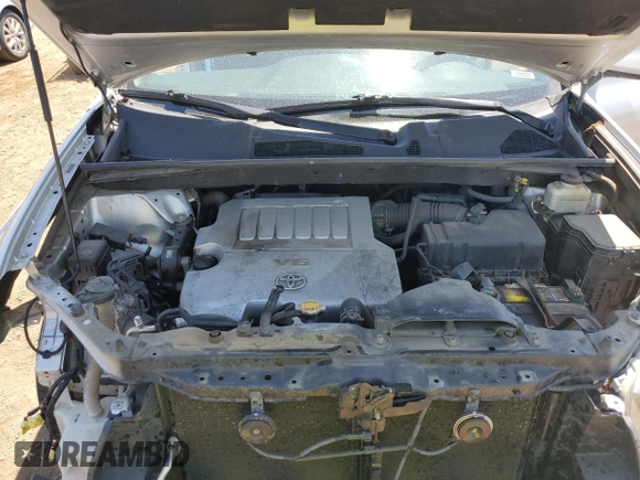 2010 Toyota Highlander with VIN 5TDBK3EH1AS033378, listed as a Copart auction lot 62781295 with 189,082 mi miles and Salvage title. Bid and sale history available at DreamBid. Image 12.