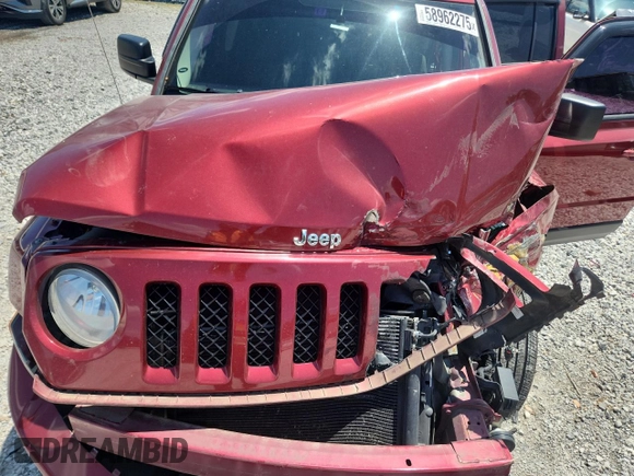 2015 Jeep Patriot Sport z VIN 1C4NJRBB0FD231598, wystawiony jako Copart lot #58962275 z przebiegiem Nie podano mil oraz Szkoda całkowita • Salvage title. Historia ofert i sprzedaży dostępna na DreamBid. Obrazek 11.