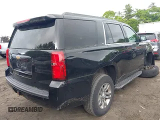 2017 Chevrolet Tahoe LT z VIN 1GNSKBKC3HR164976, wystawiony jako IAAI lot #42263818 z przebiegiem 99 261 mil mil oraz . Historia ofert i sprzedaży dostępna na DreamBid. Obrazek 4.