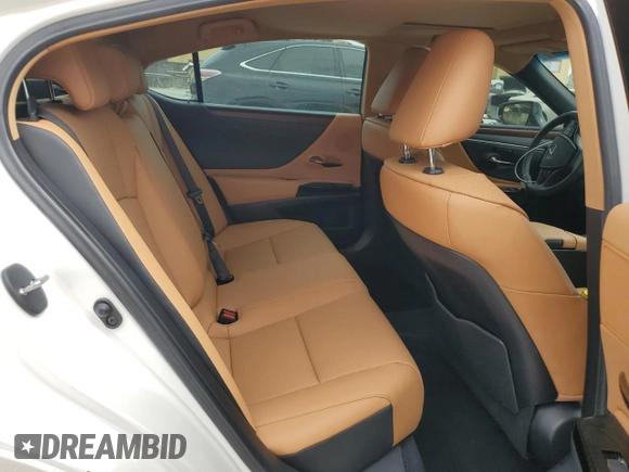 2024 Lexus ES 350 с VIN 58ADZ1B19RU175330, выставлен на аукционе Copart как лот 60125655 с пробегом 7 074 миль миль и Списание • Salvage title. История ставок и продаж доступна на DreamBid. Изображение 10.